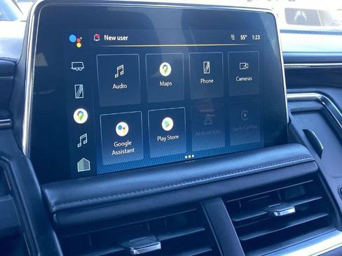 Used 2022 Chevrolet Tahoe Z71 w/ Luxury Package image 9