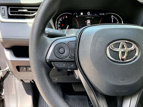 Used 2025 Toyota RAV4 LE FWD image 10