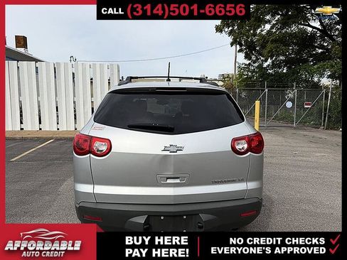 Used 2012 Chevrolet Traverse LS w/ LPO, 'HIT The Road' Package FWD image 4