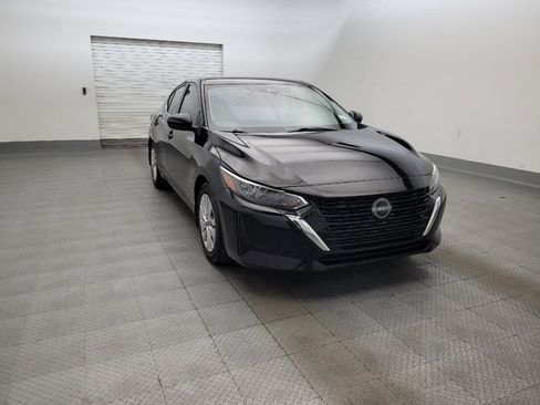 Used 2024 Nissan Sentra S FWD image 13