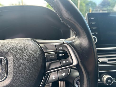 Used 2019 Honda Accord Sport image 18