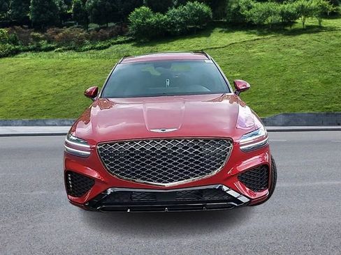 Used 2025 Genesis GV70 3.5T Sport image 3