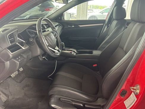 Used 2019 Honda Civic Sport image 5