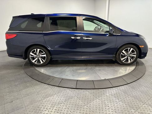 Certified 2024 Honda Odyssey Touring image 15