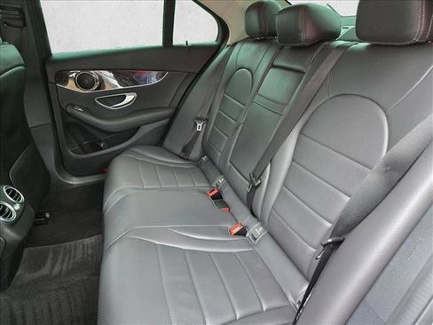 Used 2019 Mercedes-Benz C 300 Sedan image 19