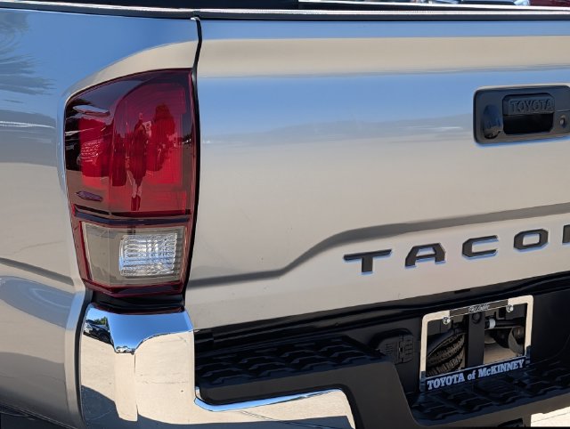 Certified 2022 Toyota Tacoma SR5 RWD image 8