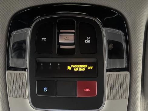 Used 2024 Hyundai Tucson Limited image 27