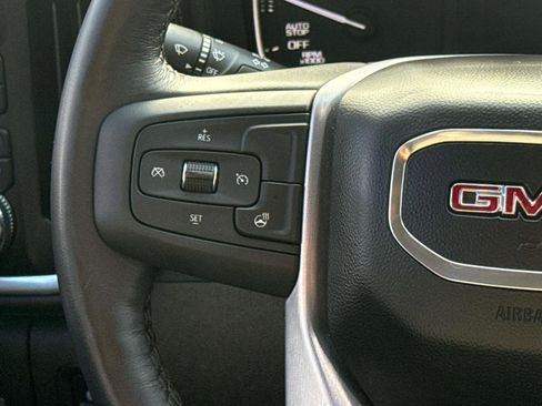 Used 2022 GMC Sierra 1500 Elevation image 16