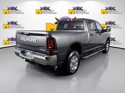 Used 2025 RAM 2500 Big Horn AWD/4WD image 5
