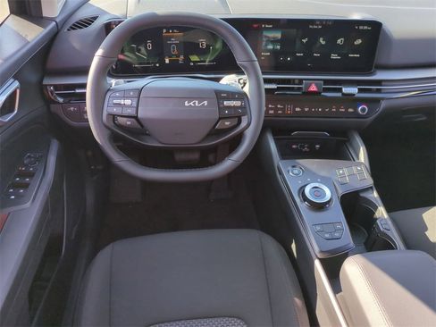 New 2026 Kia Sportage S image 31