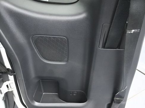 Used 2024 Nissan Frontier SV AWD/4WD image 25