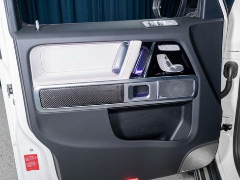 Certified 2025 Mercedes-Benz G 63 AMG 4MATIC image 12