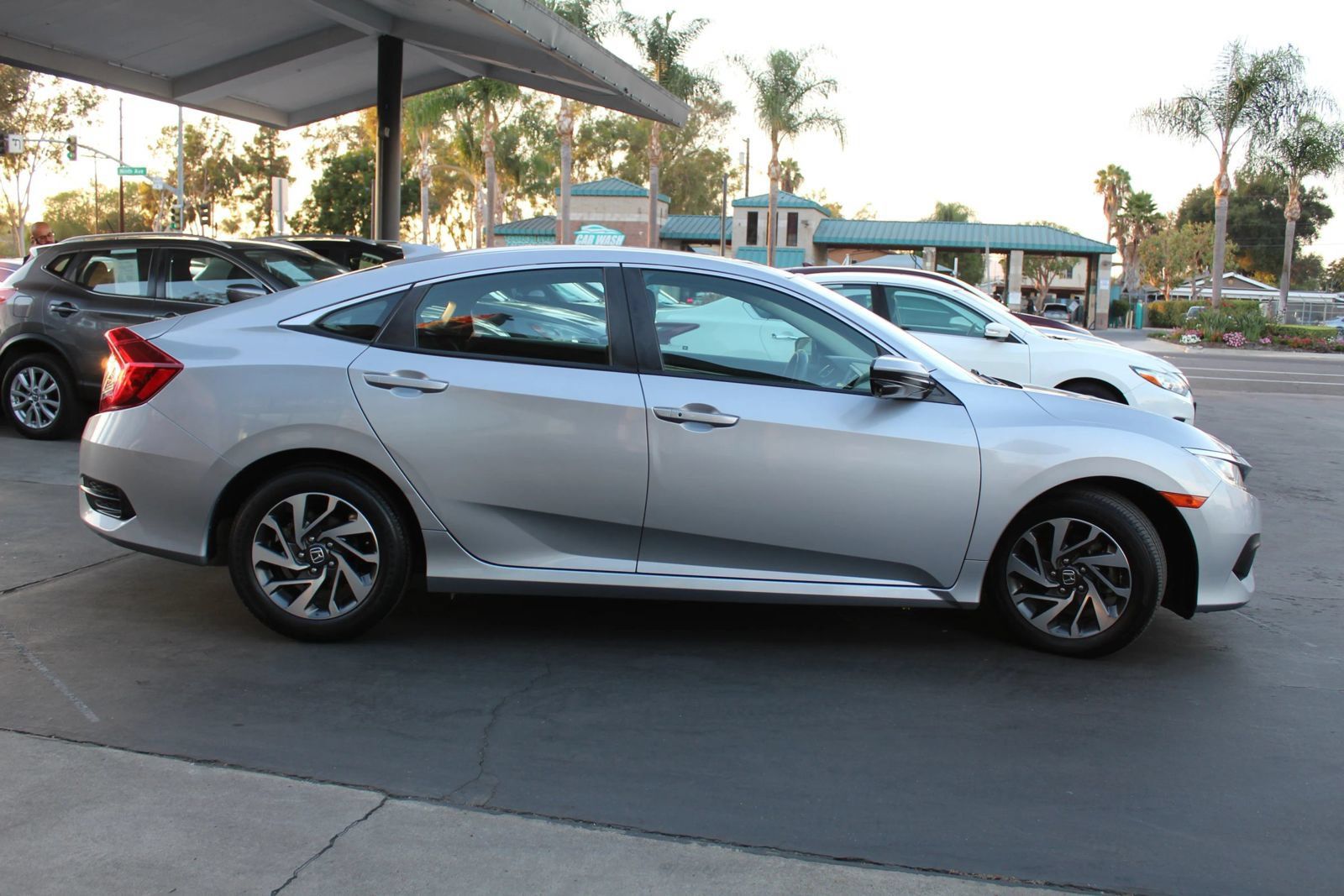 Used 2017 Honda Civic EX image 6