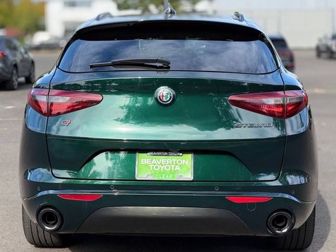 Used 2020 Alfa Romeo Stelvio Ti Sport w/ Quick Order Package 22S Sport AWD/4WD image 4