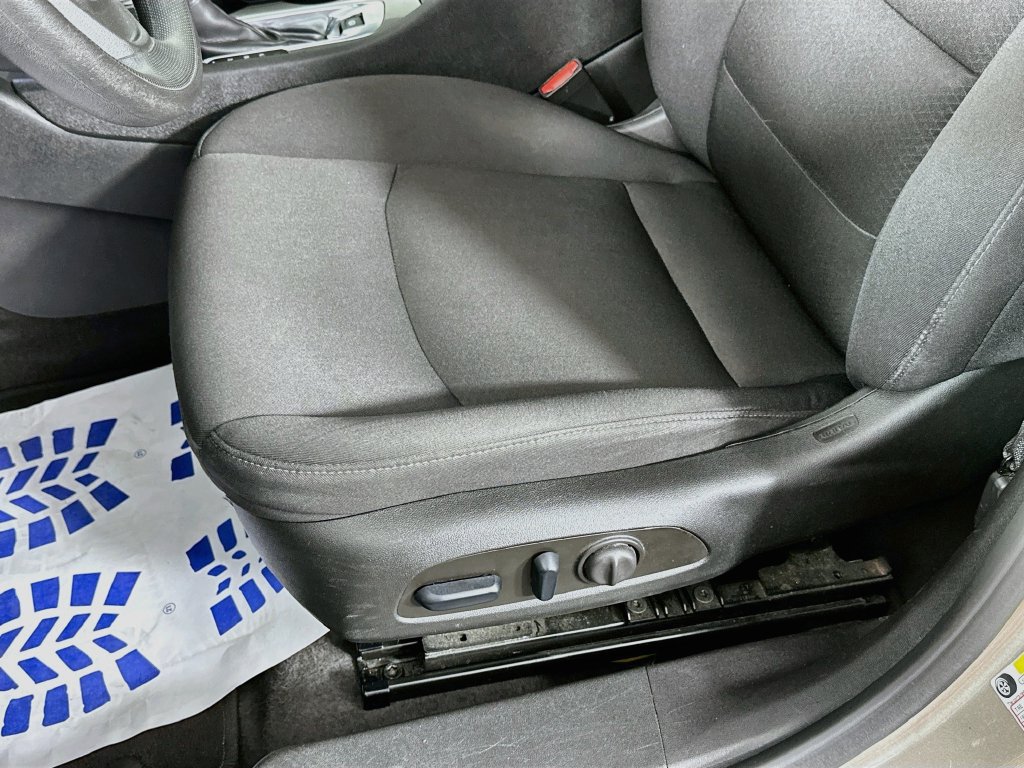 Used 2024 Chevrolet Malibu LT FWD image 26