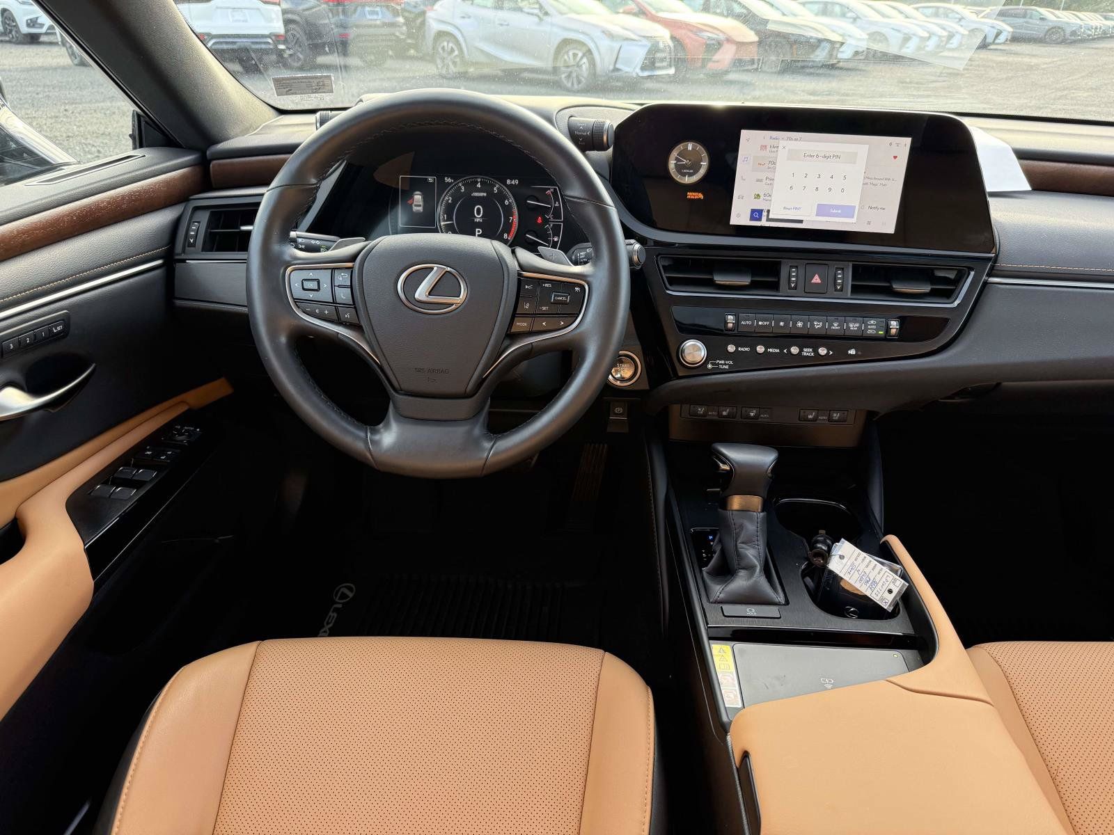 Used 2024 Lexus ES 350 w/ Premium Package FWD image 8