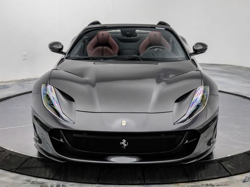 Used 2023 Ferrari 812 GTS RWD image 37