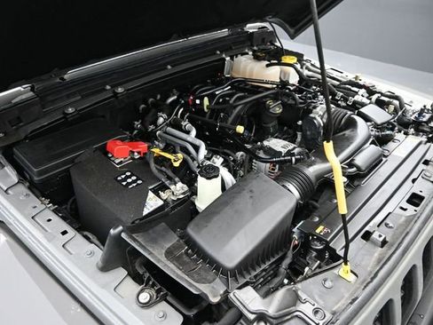 Used 2022 Jeep Gladiator Overland image 39