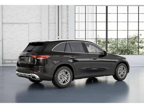 Used 2026 Mercedes-Benz GLC 300 4MATIC image 20