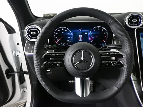 New 2026 Mercedes-Benz GLC 300 image 2
