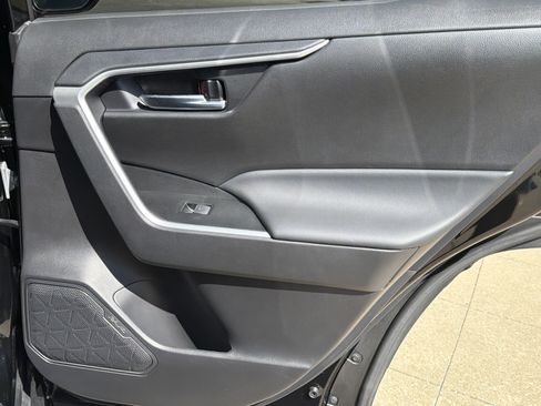 Used 2024 Toyota RAV4 XLE FWD image 16