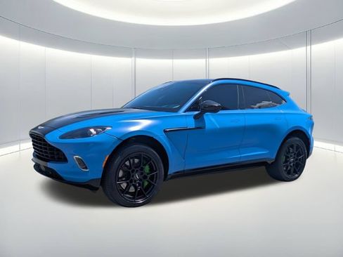 Used 2021 Aston Martin DBX AWD/4WD image 1