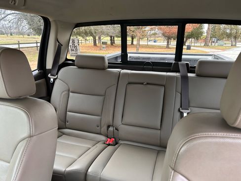 Used 2017 Chevrolet Silverado 2500 LTZ image 10