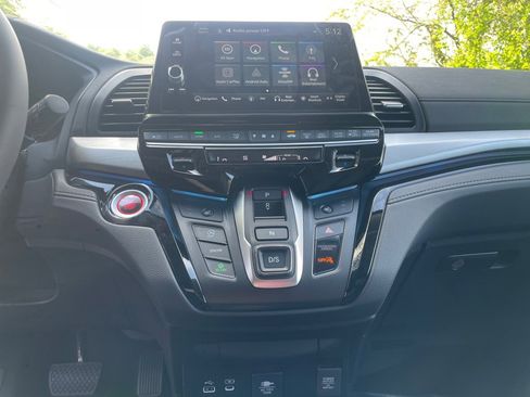 New 2026 Honda Odyssey Touring image 18