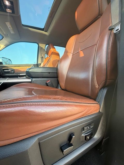Used 2018 RAM 2500 Longhorn w/ Convenience Group AWD/4WD image 15