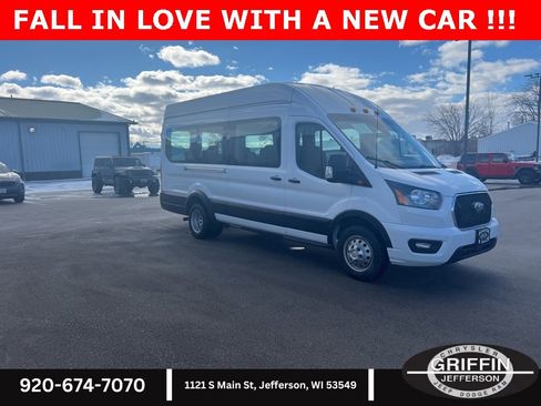 Used 2021 Ford Transit 350 XLT image 6