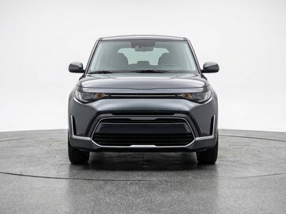 Used 2025 Kia Soul LX w/ LX Technology Package