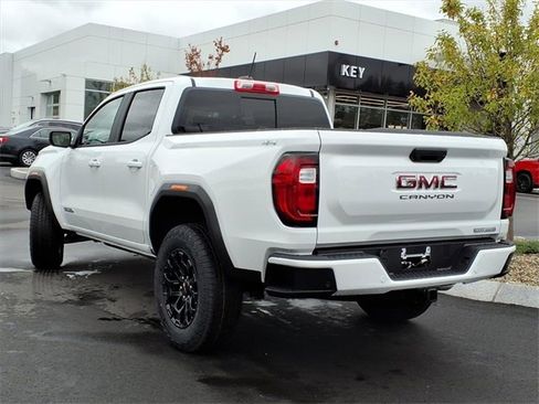 New 2026 GMC Canyon Elevation image 4
