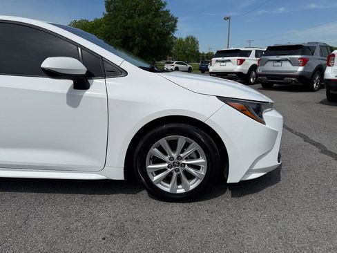 Used 2023 Toyota Corolla LE w/ LE Convenience Package image 38