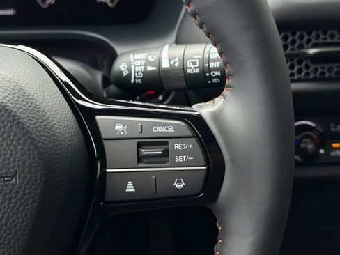 Certified 2024 Honda HR-V Sport image 29