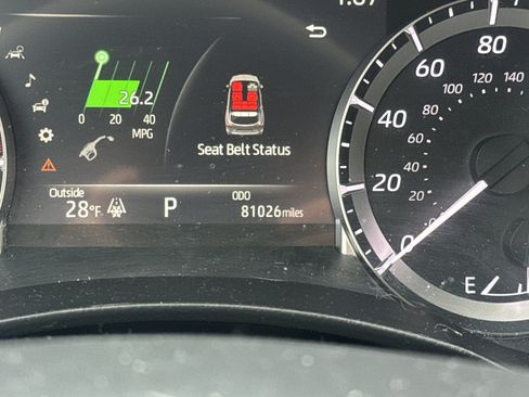 Used 2023 Toyota Highlander XLE image 22