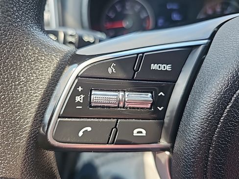 Used 2022 Kia Sportage LX FWD image 19