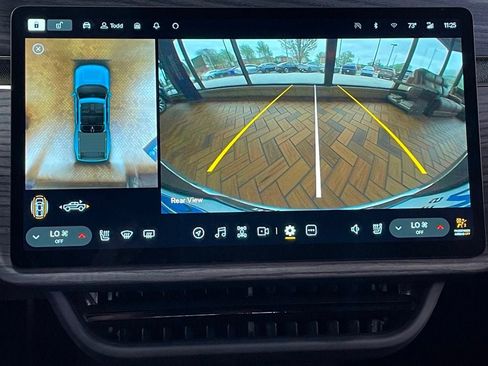 Used 2022 Rivian R1T Adventure image 32