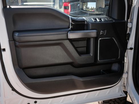 Used 2021 Ford F450 Platinum w/ FX4 Off-Road Package image 13