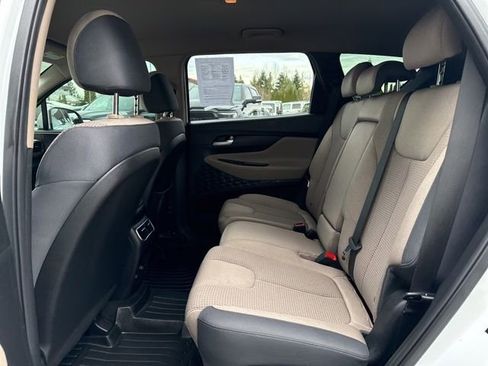 Used 2022 Hyundai Santa Fe SE image 17