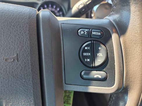 Used 2014 Ford F250 Lariat w/ Lariat Ultimate Package AWD/4WD image 21