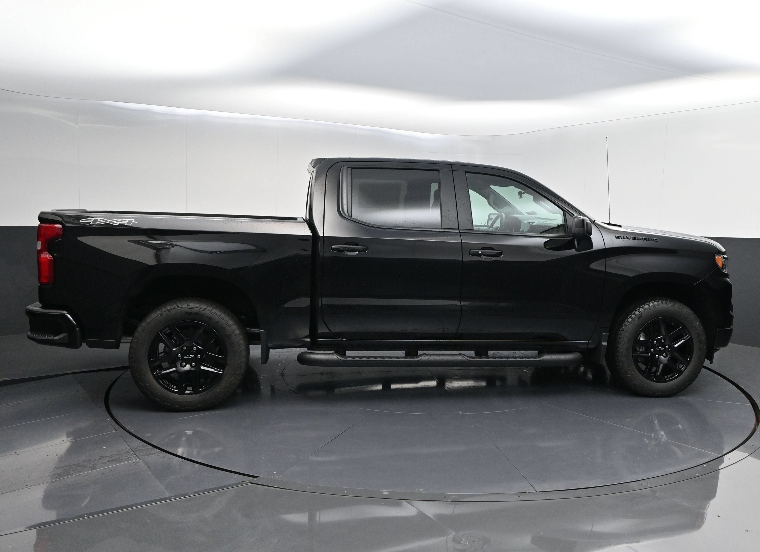New 2026 Chevrolet Silverado 1500 RST AWD/4WD image 9