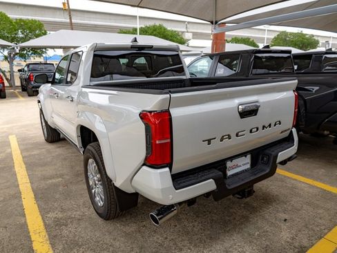 New 2026 Toyota Tacoma Limited AWD/4WD image 5