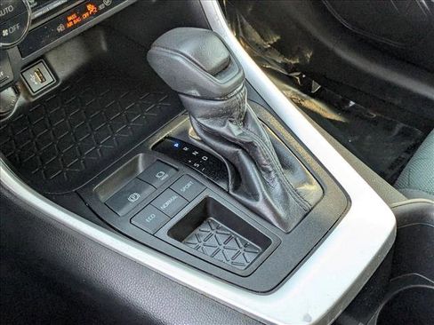 Used 2023 Toyota RAV4 XLE image 12