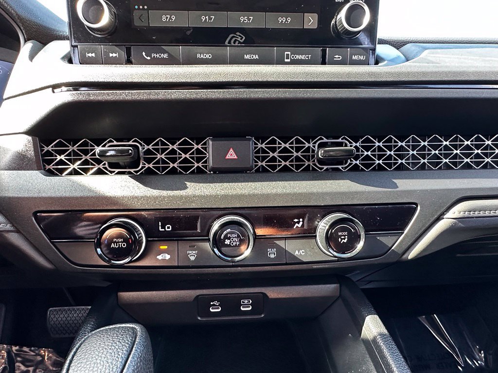 Used 2023 Honda Accord LX image 27