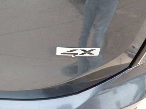 Used 2024 Kia Telluride SX Prestige AWD/4WD image 32