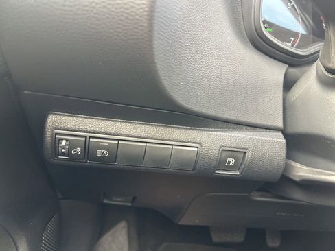 Used 2024 Toyota Corolla LE AWD/4WD image 22