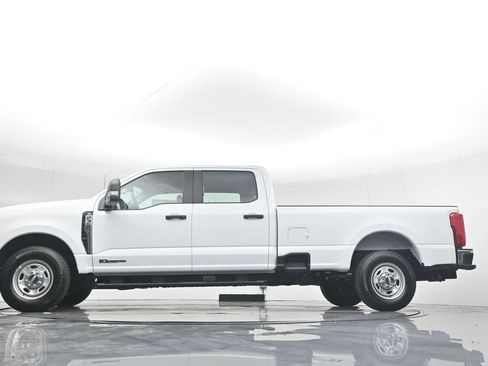 New 2026 Ford F350 XL w/ XL Chrome Package RWD image 7