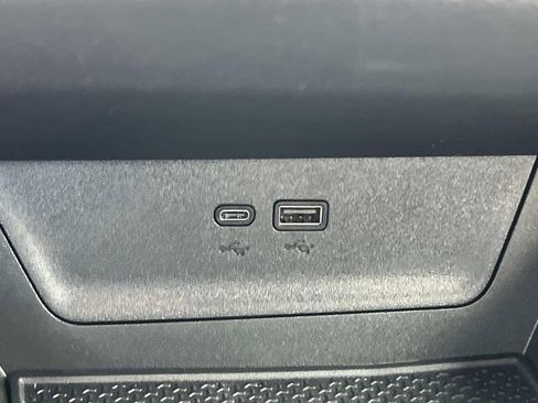 Certified 2026 Chevrolet Equinox LT image 33