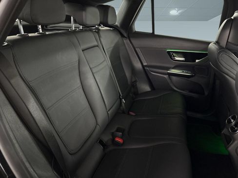 Certified 2023 Mercedes-Benz GLC 300 4MATIC image 31
