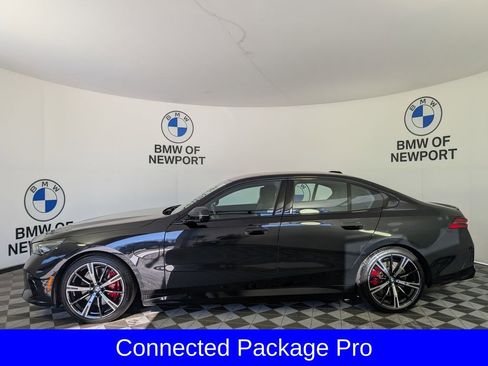 Certified 2026 BMW 550e xDrive AWD/4WD image 5